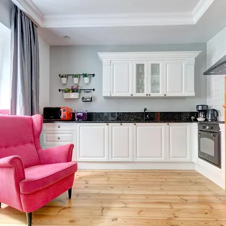 Old Town Dluga & By Renters