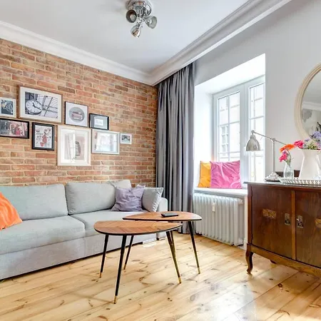 Old Town Dluga & By Renters