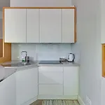 Apartment Apartments Old Town Dluga & By Noclegi Renters *